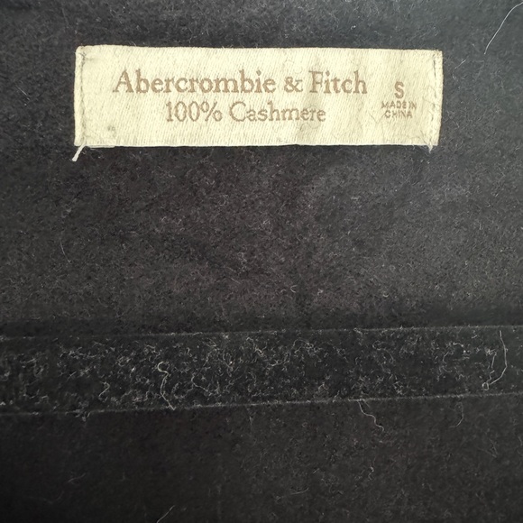 Abercrombie & Fitch Black Cashmere Cardigan - Picture 3 of 4